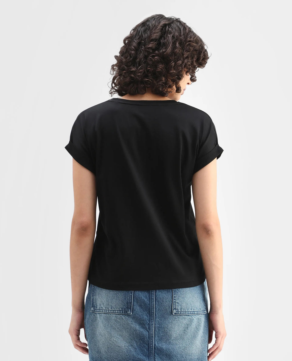 Rareism Women's Cors Black Cotton Blend Crew Neck Plain Extended Sleeves Relaxed Fit T-Shirt
