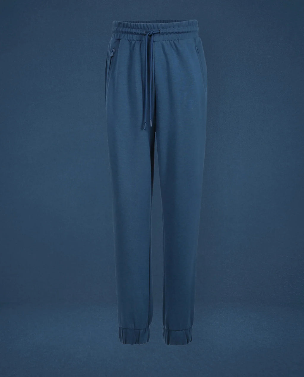 Rareism Women's Heavy Weight Interlock 340 Gsm Cotton Blend Plain Ankle Length Relaxed Fit Track Pant