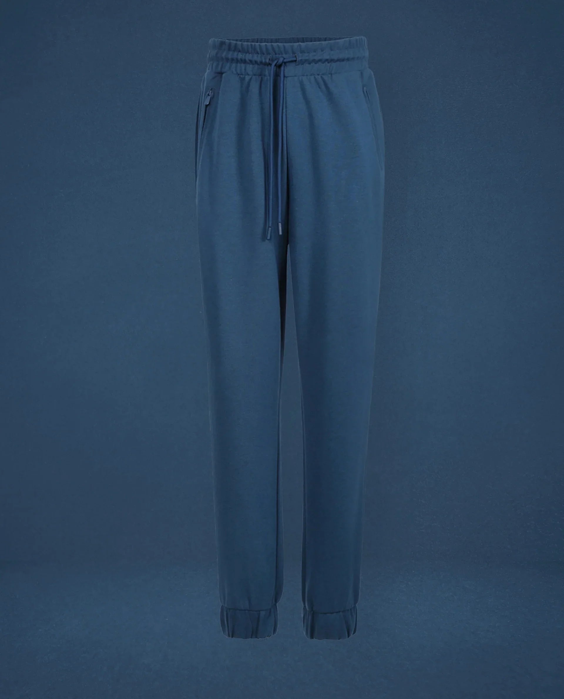 Rareism Women's Heavy Weight Interlock 340 Gsm Cotton Blend Plain Ankle Length Relaxed Fit Track Pant