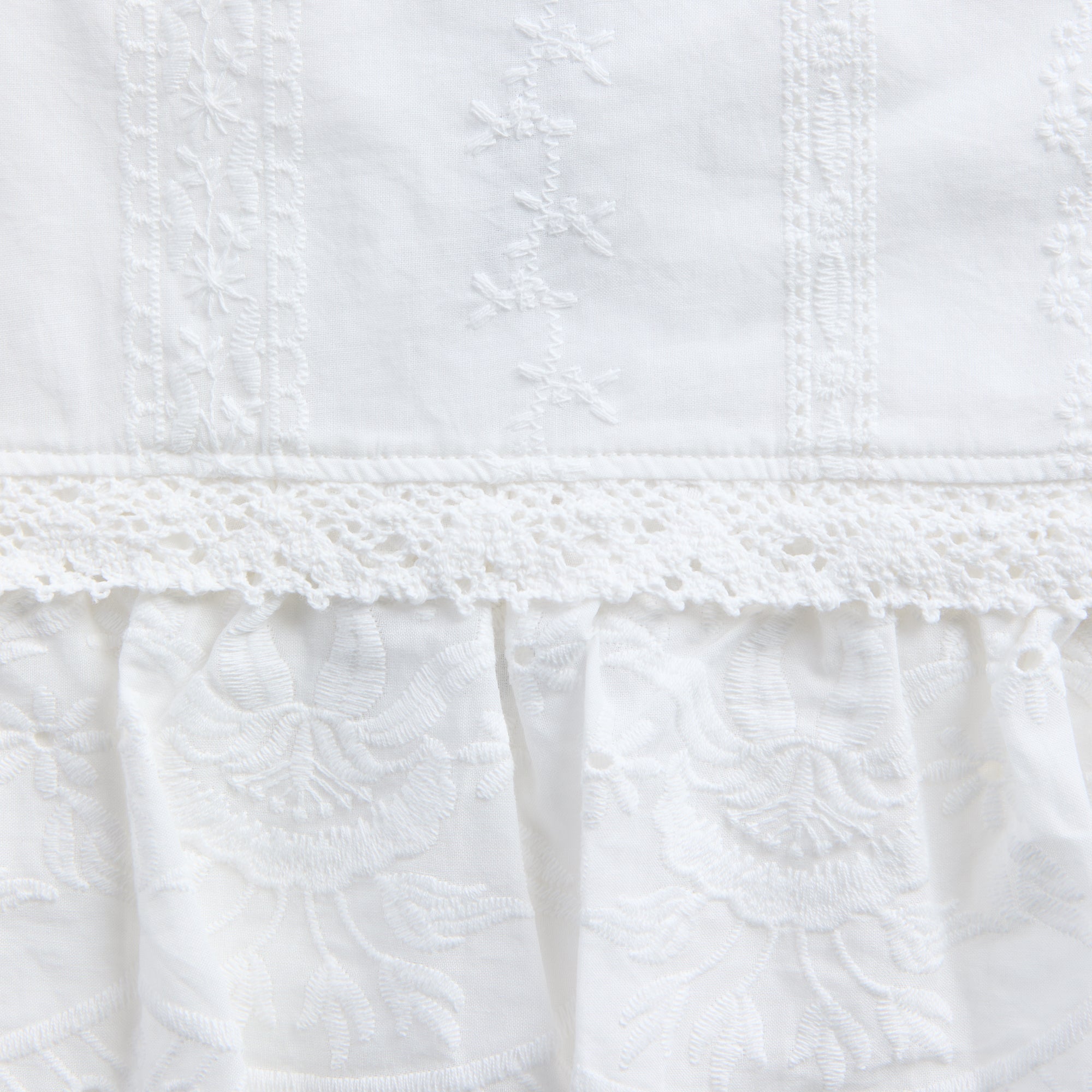 GUIZIO Aylin Mini Skirt - White