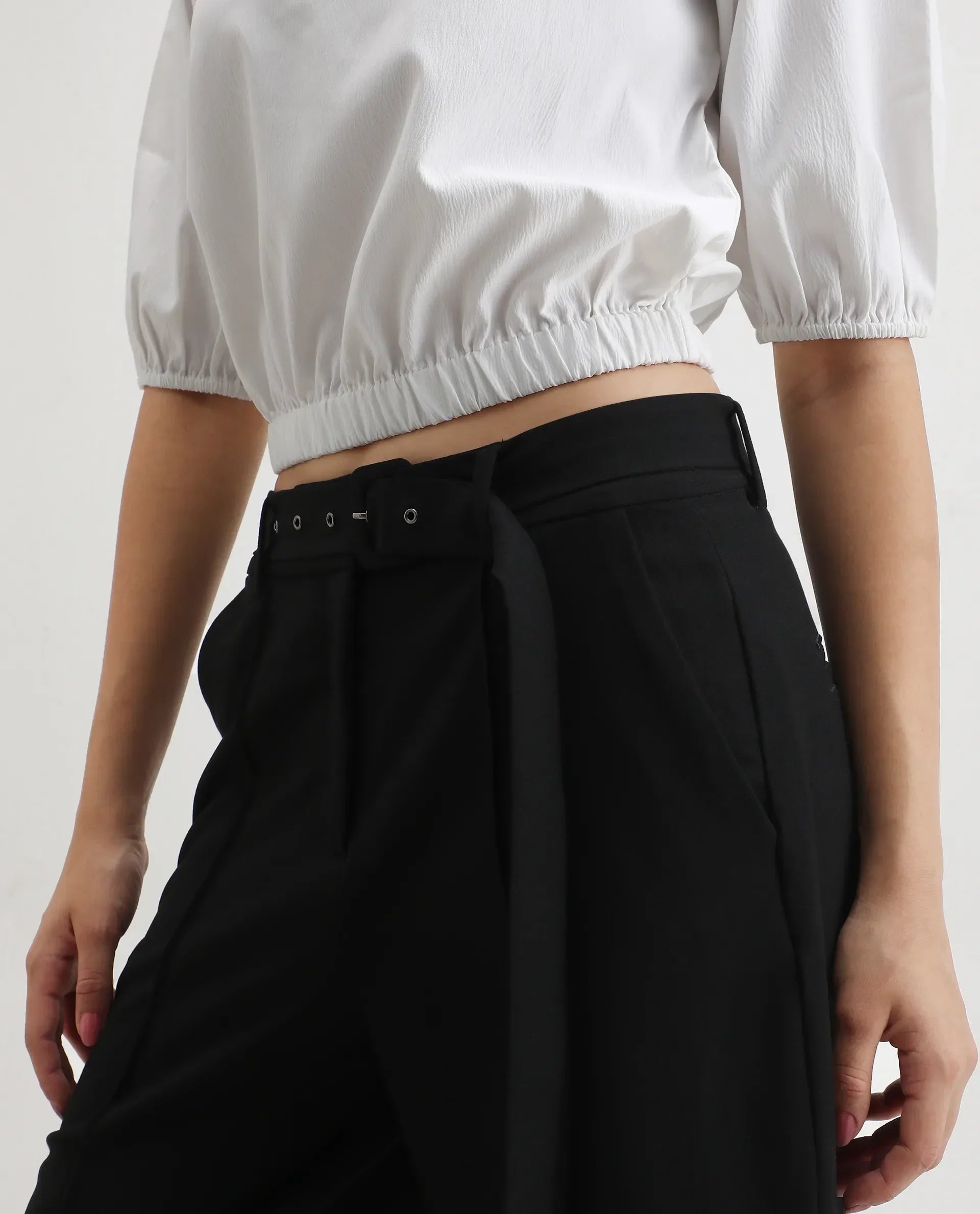 Rareism Women's Dionysus White Polyester Blend Crew Neck Plain Crop Regular Fit Top