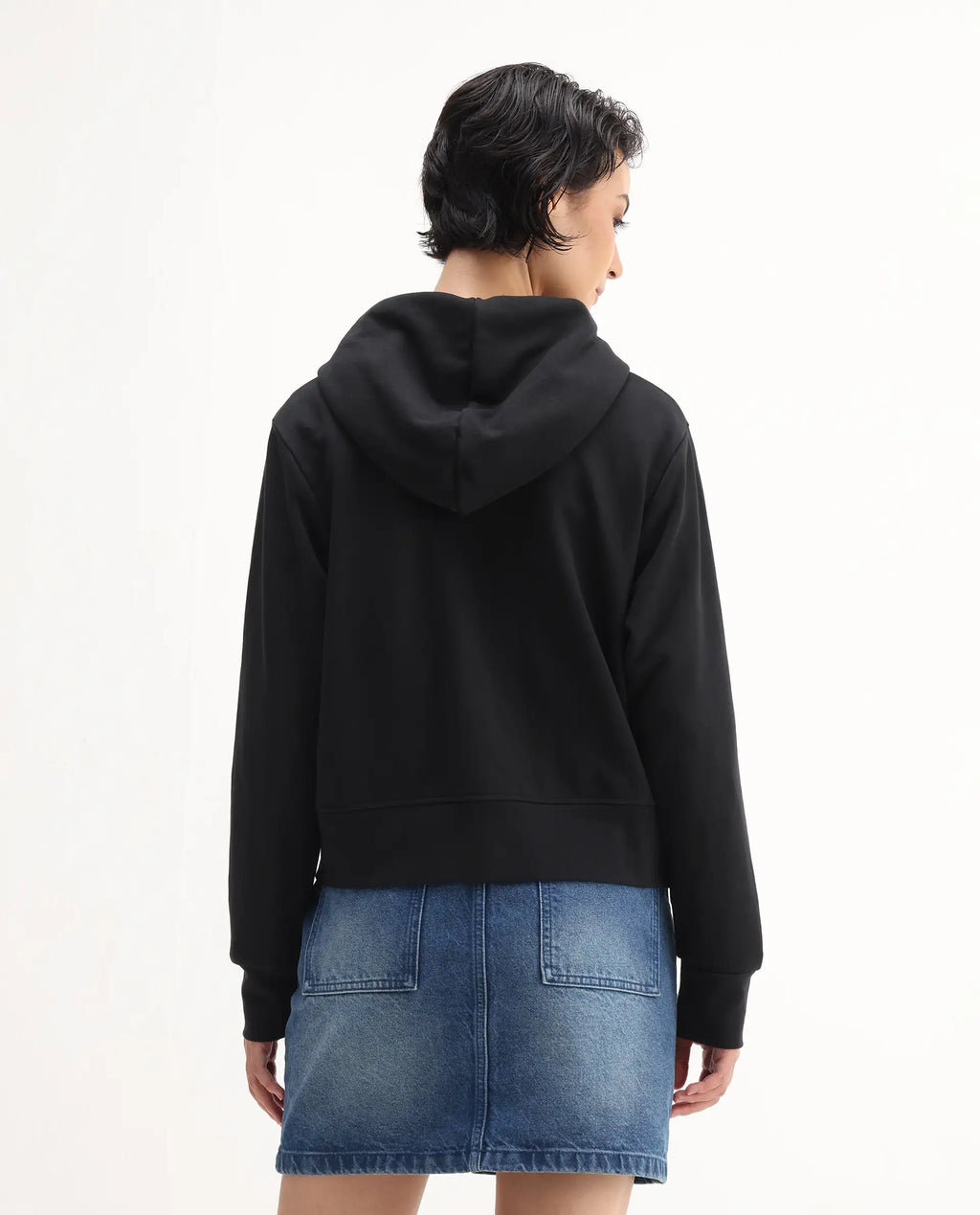 Rareism Women's Div Black Cotton Blend Hooded Regular Fit Printed Sweatshirt