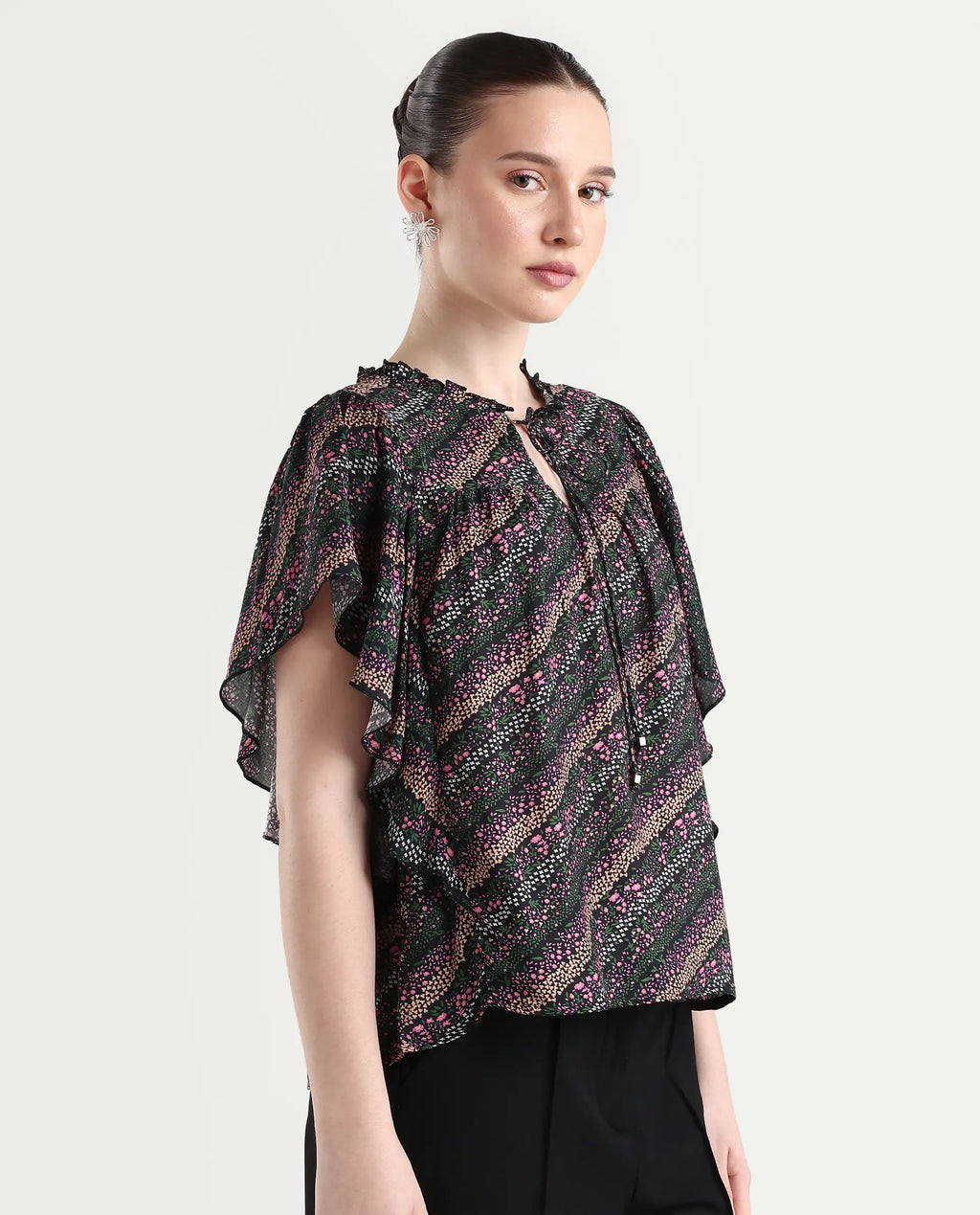 Rareism Women's Doc Black Cotton Blend Tie-Up Neck Floral Print Extended Sleeves Relaxed Fit Top