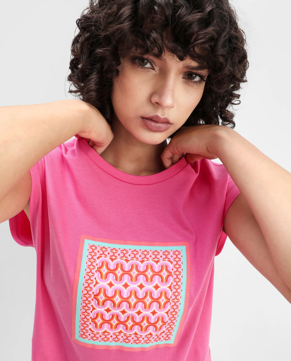 Rareism Women's Drelia Pink Cotton Crew Neck Graphic Print Extended Sleeves Regular Fit T-Shirt