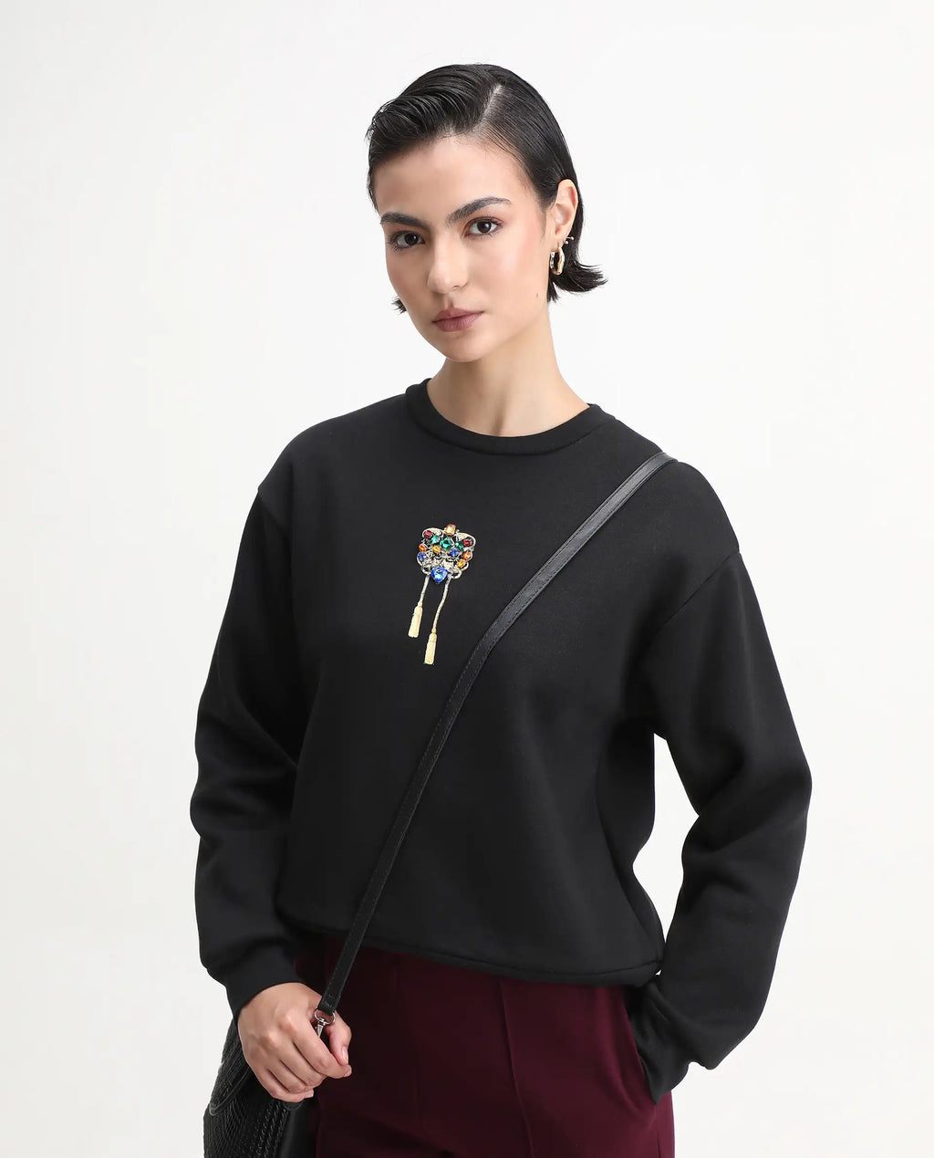 Rareism Women's Duth Black Cotton Blend Crew Neck Regular Fit Printed Sweatshirt