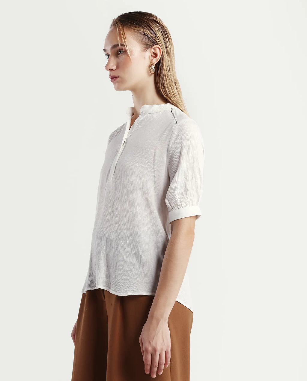 Rareism Women's Elane White Viscose Mandarin Collar Regular Fit Plain Top