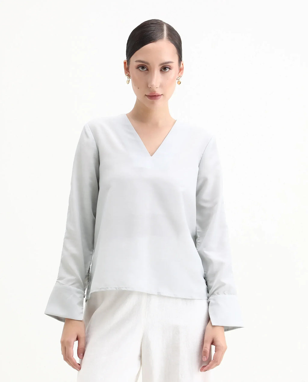 Rareism Women's Elapo Grey Polyester Cuffed Sleeve V-Neck Regular Fit Plain Top