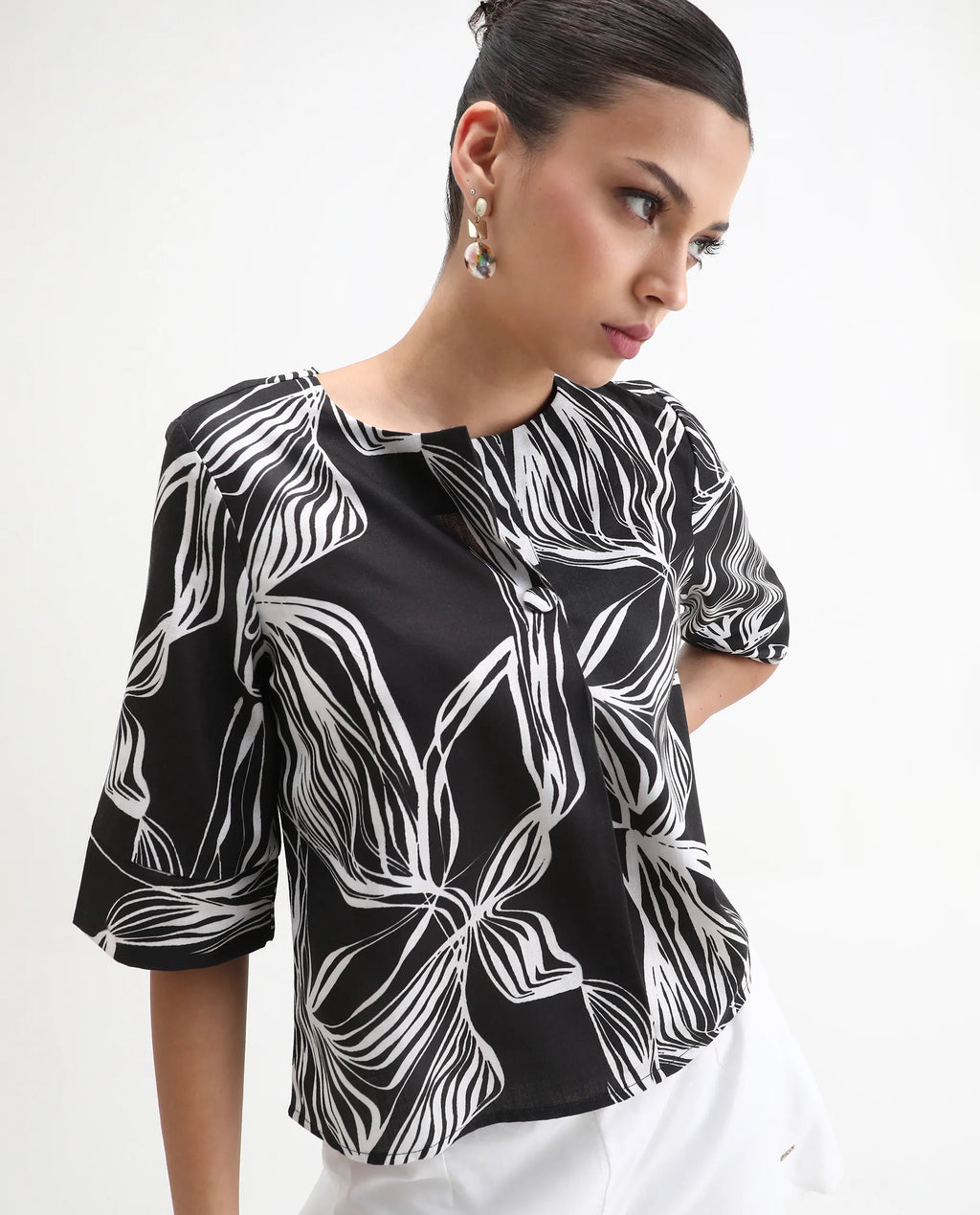 Rareism Women's Eloff-T Black Polyester Crew Neck Regular Fit Top