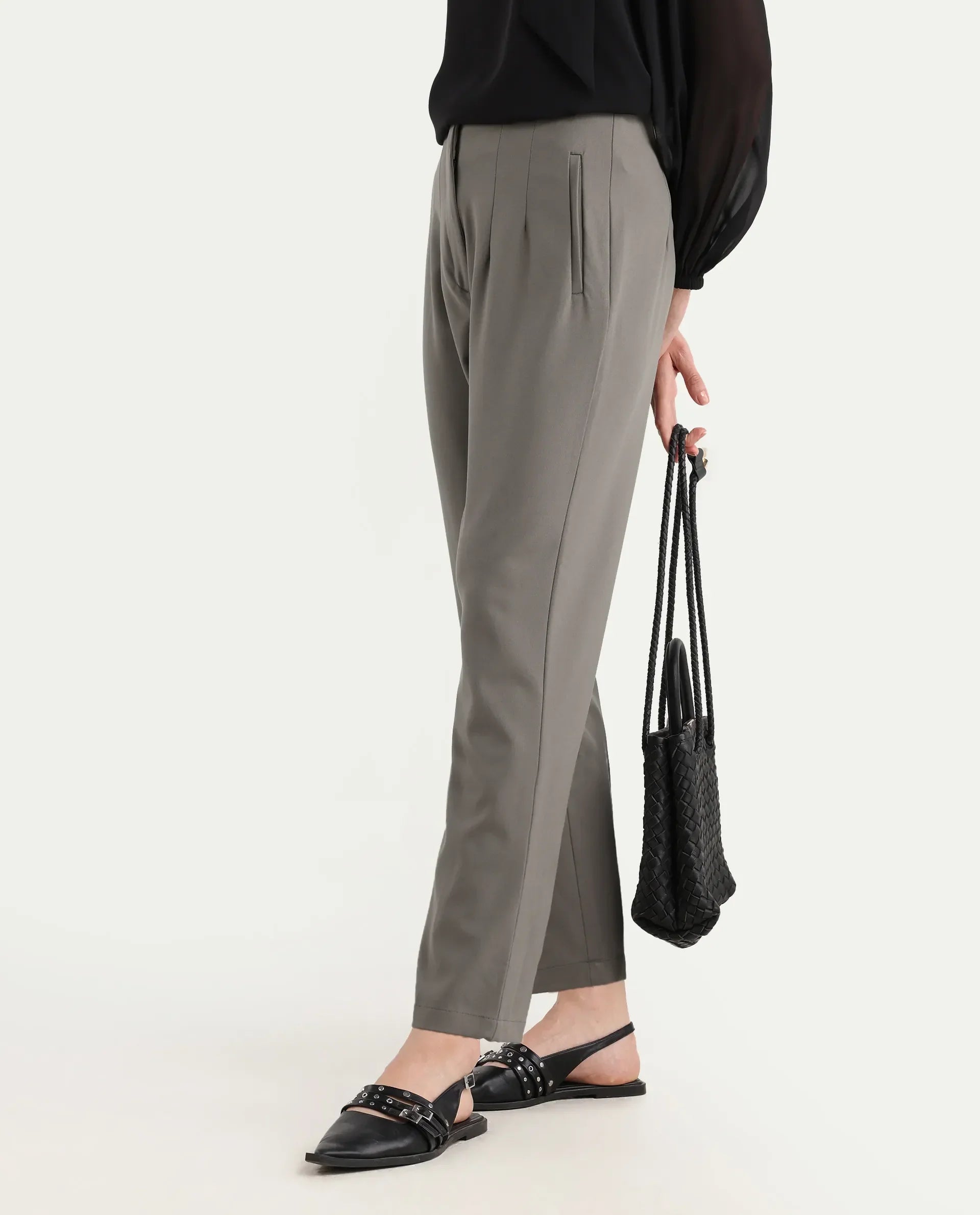 Rareism Women's Falqu Dusky Grey Polyester Blend Plain Ankle Length Tapered Trouser