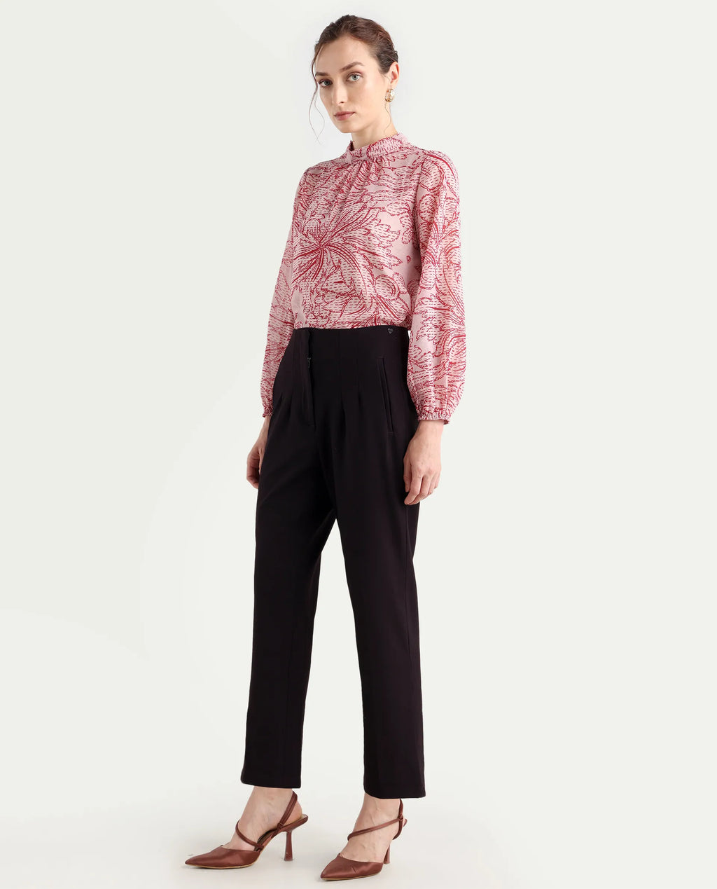 Rareism Women's Falqu Maroon Polyester Blend Plain Ankle Length Tapered Trouser