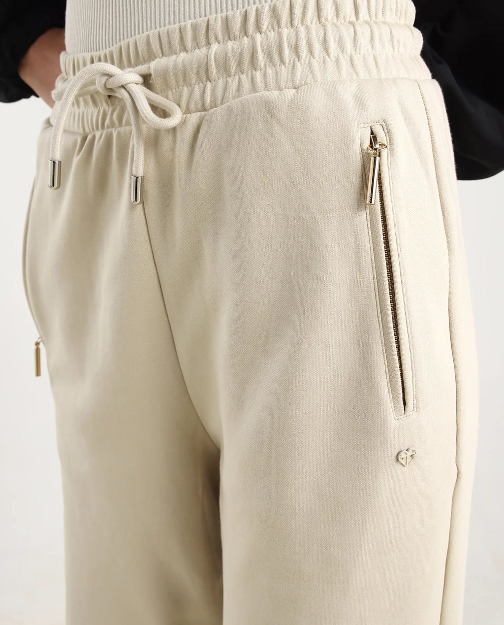 Rareism Women's Fider Beige Cotton Blend Plain Ankle Length Tapered Track Pant