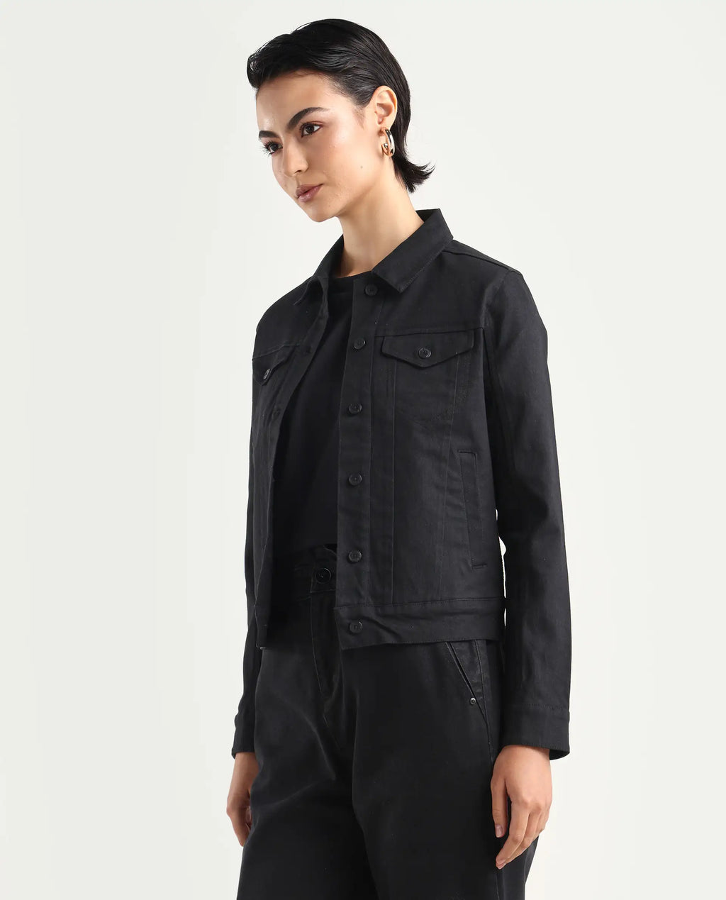 Rareism Women's Floria Black Cotton Blend Drop Collar Plain Cuffed Sleeve Regular Fit Jacket