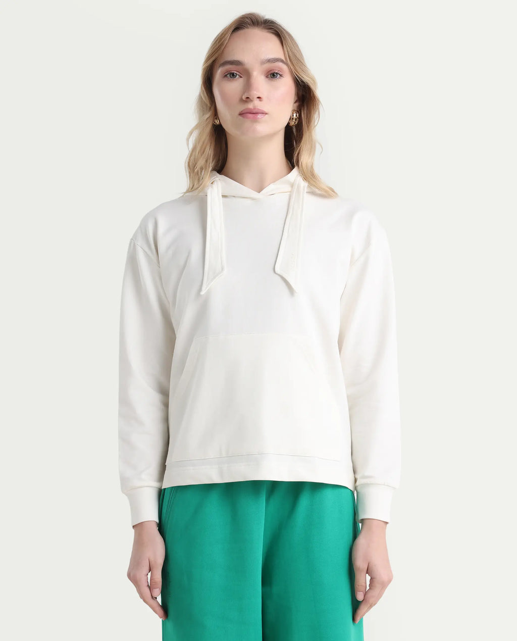 Rareism Women's Flynn Off White Cotton Blend Hooded Plain Regular Fit Sweatshirt