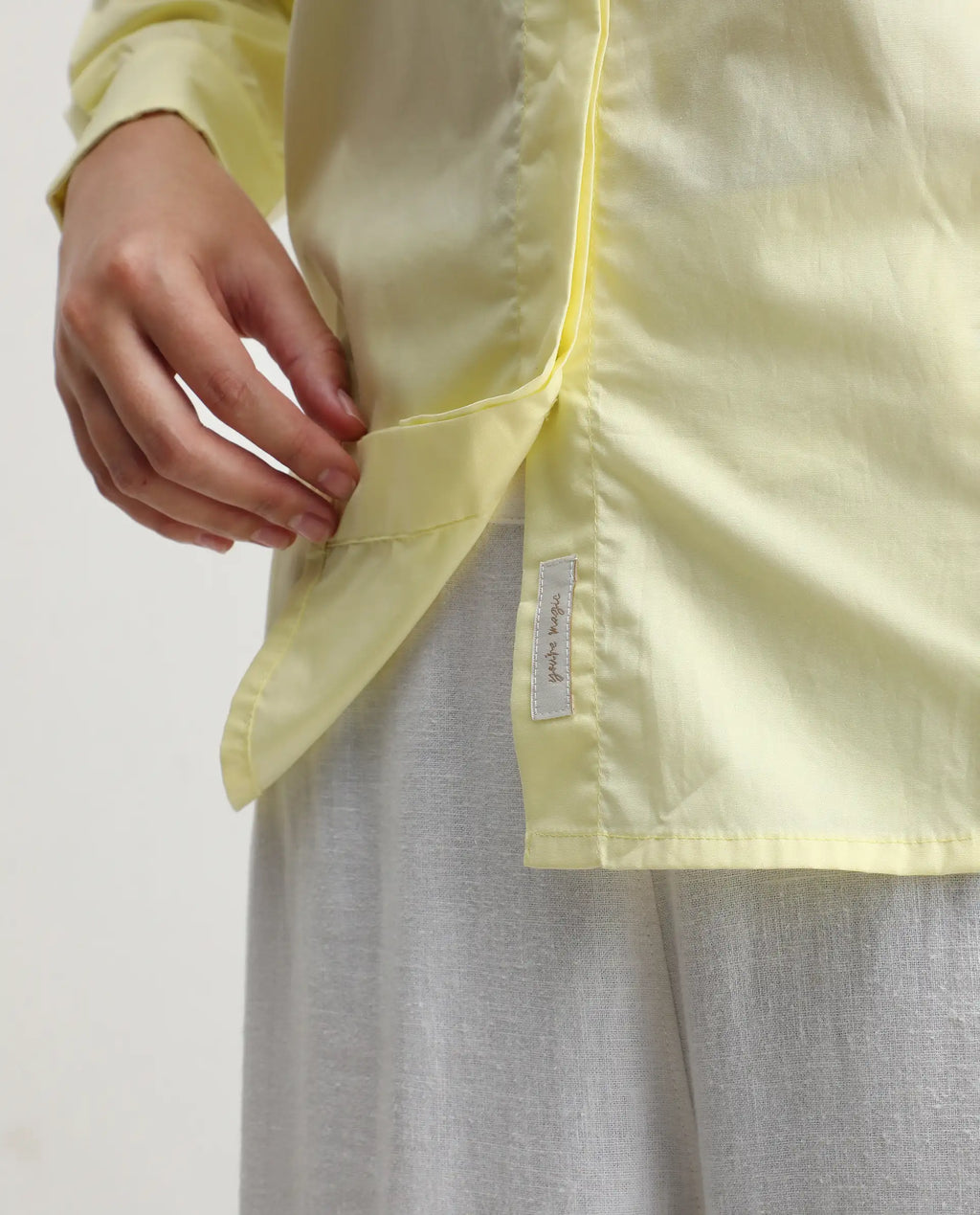 Rareism Women's Fuhu Yellow Cotton Spread Collar Plain Cuffed Sleeve Regular Fit Shirt