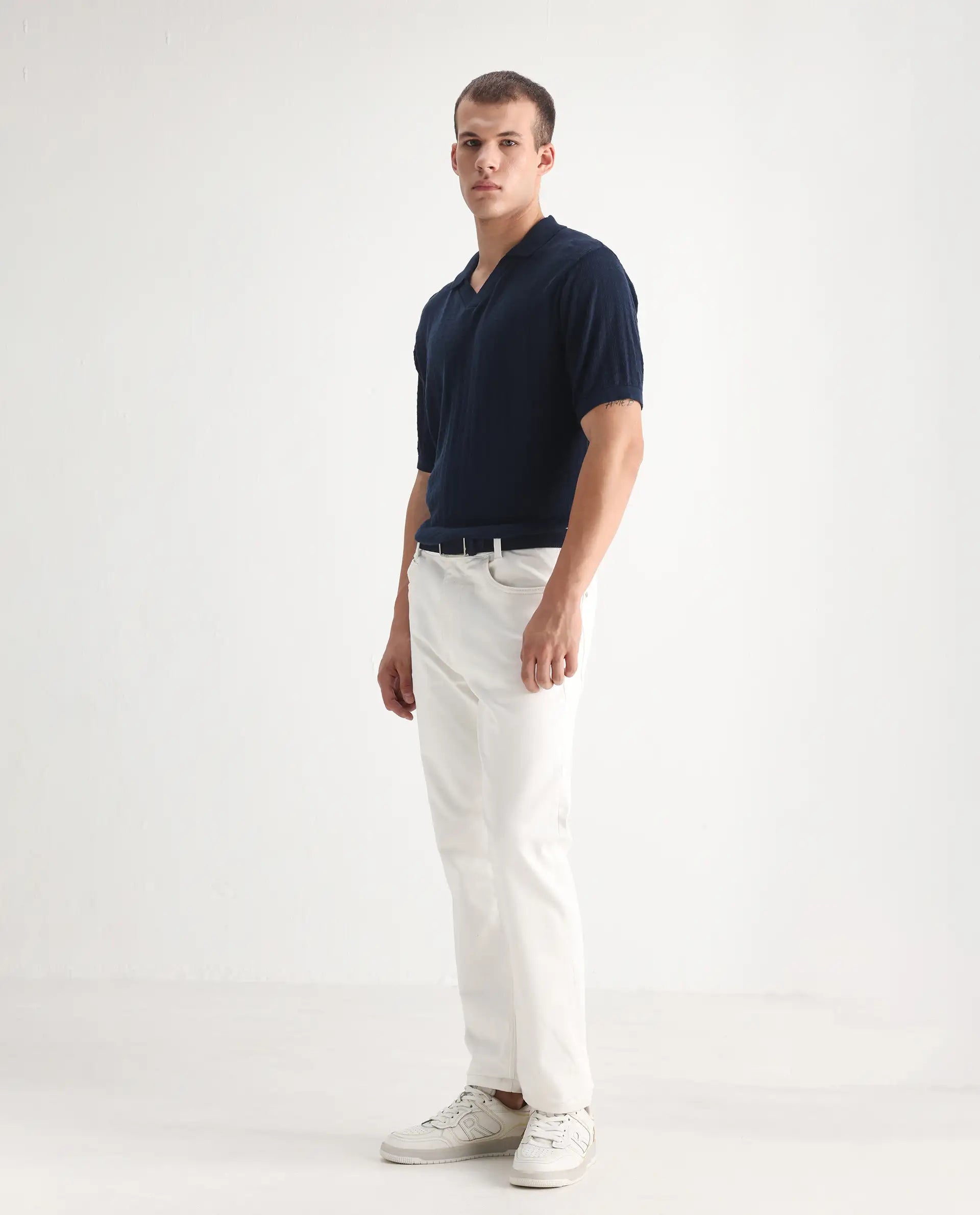 Rare Rabbit Men's Glebon White Cotton Plain Morris Regular Fit Jeans