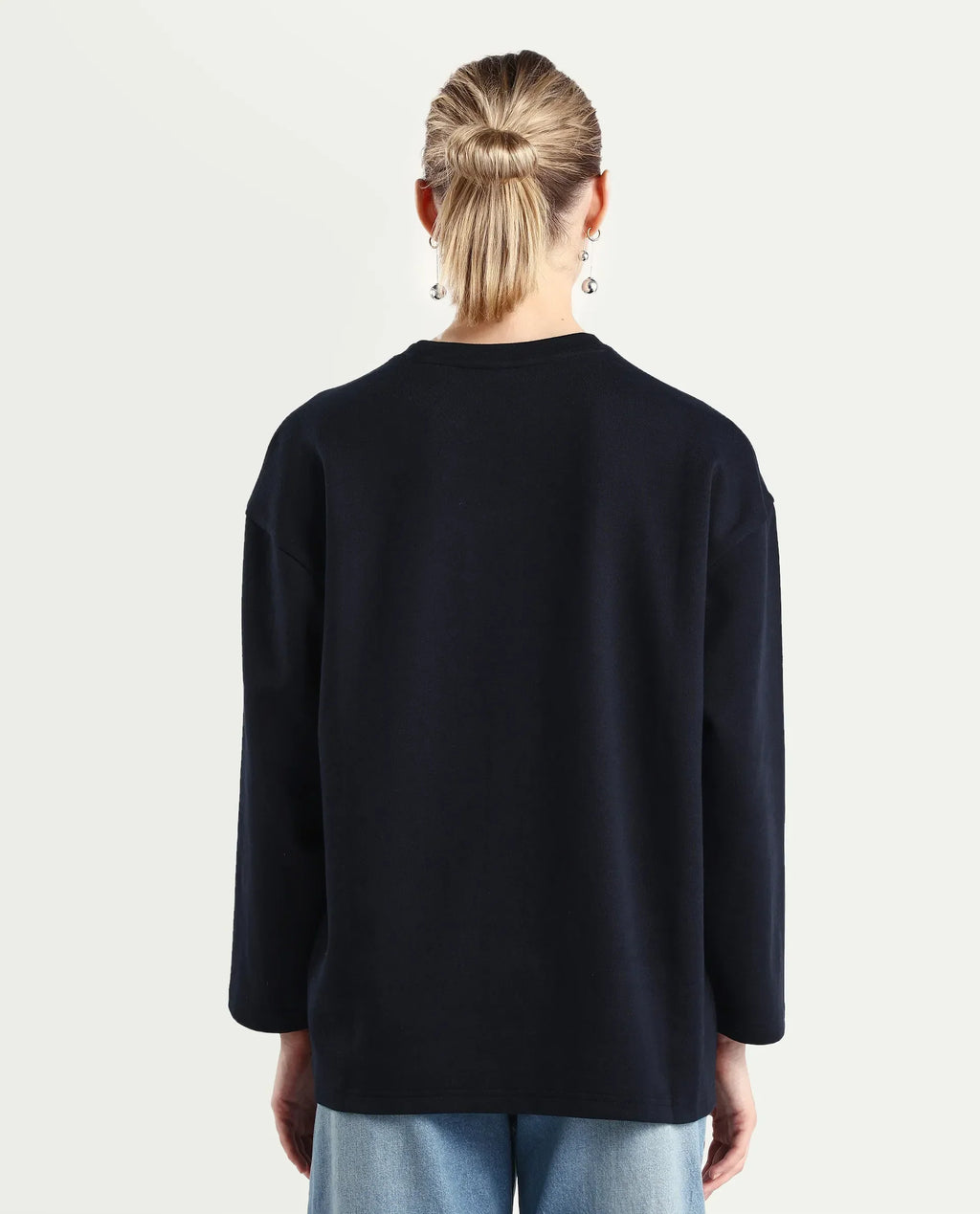 Rareism Women's Gravity Black Cotton Blend Crew Neck Plain Hip Length Relaxed Fit Sweatshirt