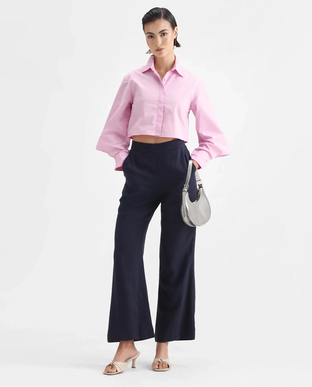 Rareism Women's Grieropo Pink Cotton Spread Collar Plain Fashion Sleeve Crop Regular Fit Top