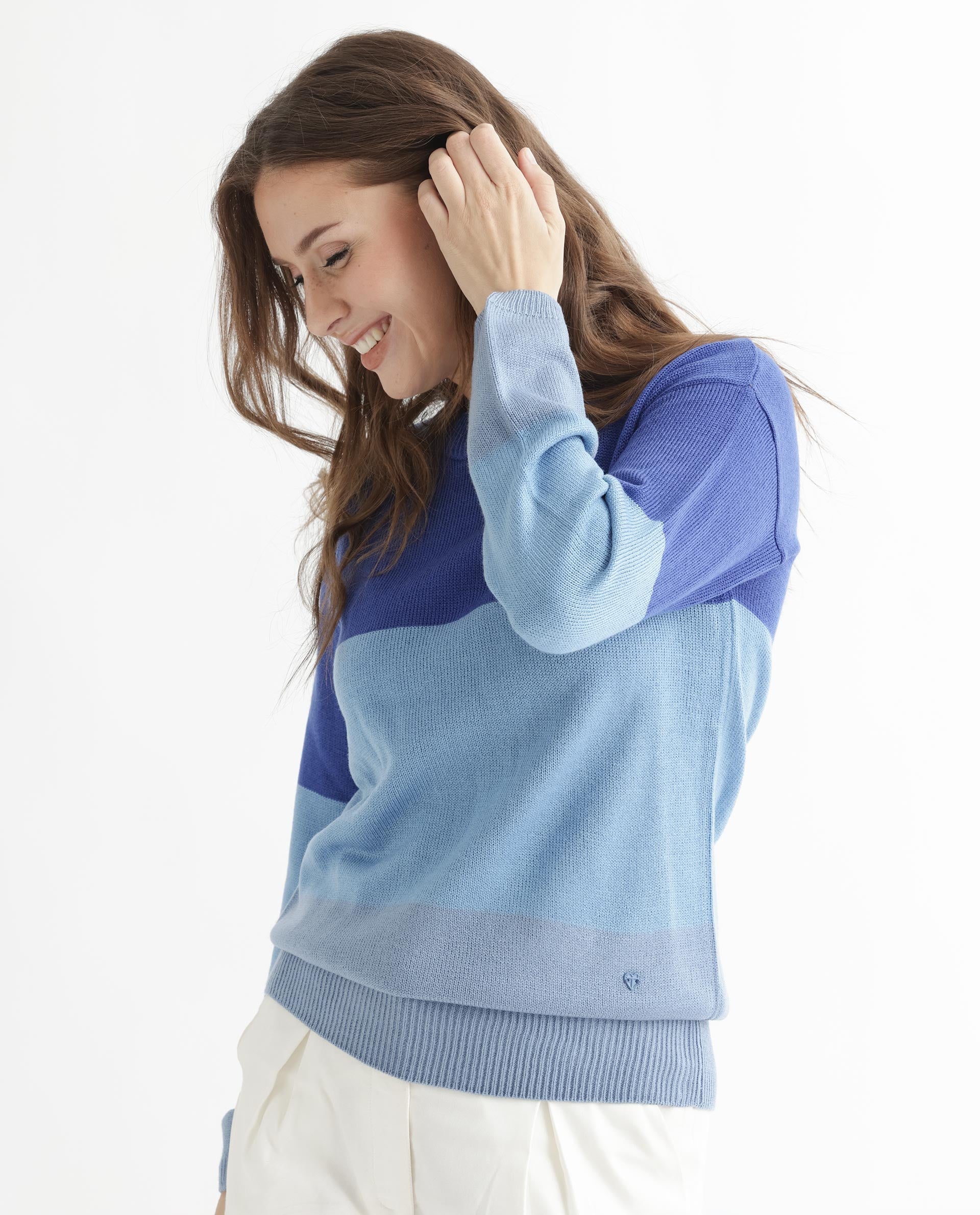 Rareism Women's Hampshire Blue Acrylic Crew Neck Color Block Relaxed Fit Sweater