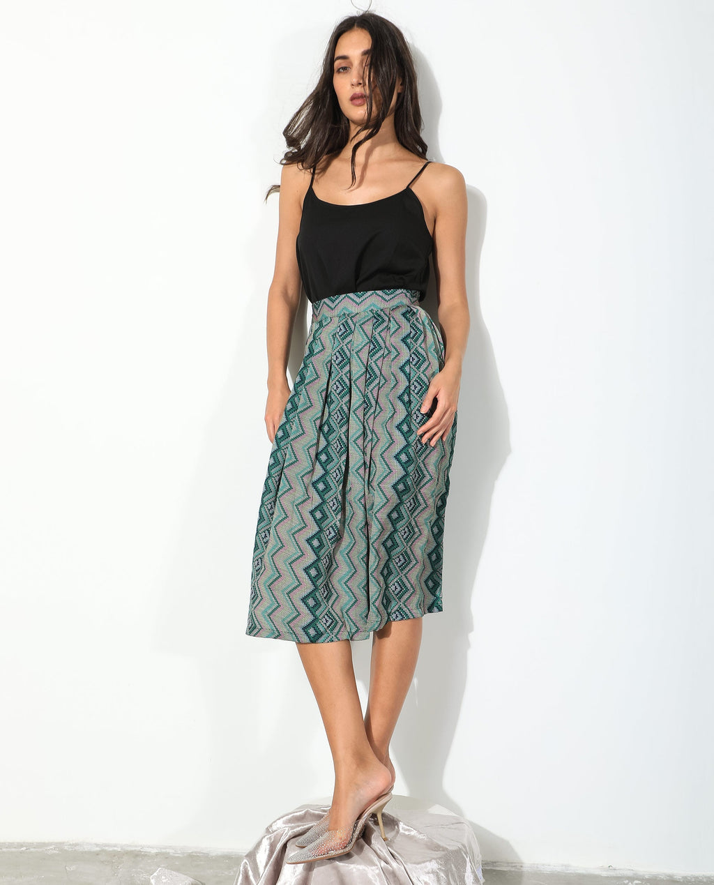 Rareism Women's Arabella Green Polyester Geometric Print Knee Length Regular Fit Skirt