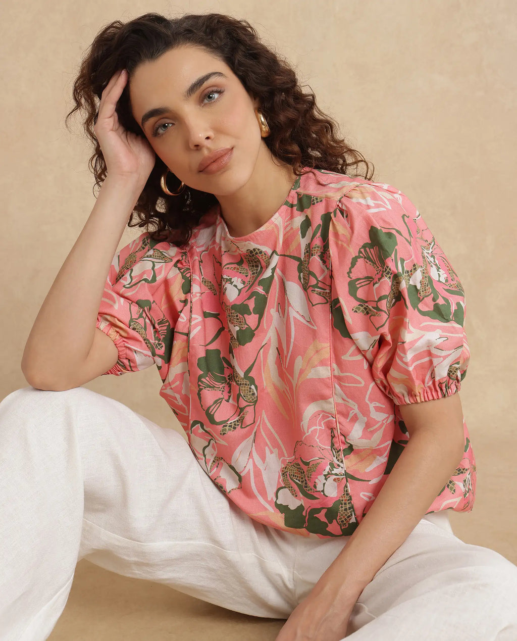 Rareism Women's Hirtemis Pink Cotton Blend Crew Neck Floral Print Balloon Sleeve Regular Fit Top