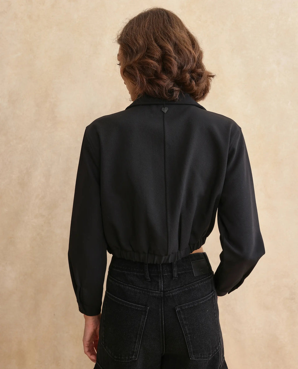 Rareism Women's Hobart Black Drop Collar Plain Cuffed Sleeve Crop Regular Fit Jacket