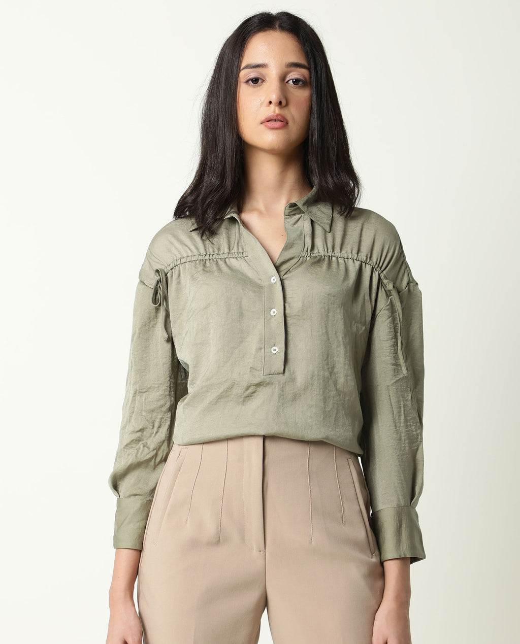 Rareism Women's Hullay Green Spread Collar Plain Knee Length Tailored Top