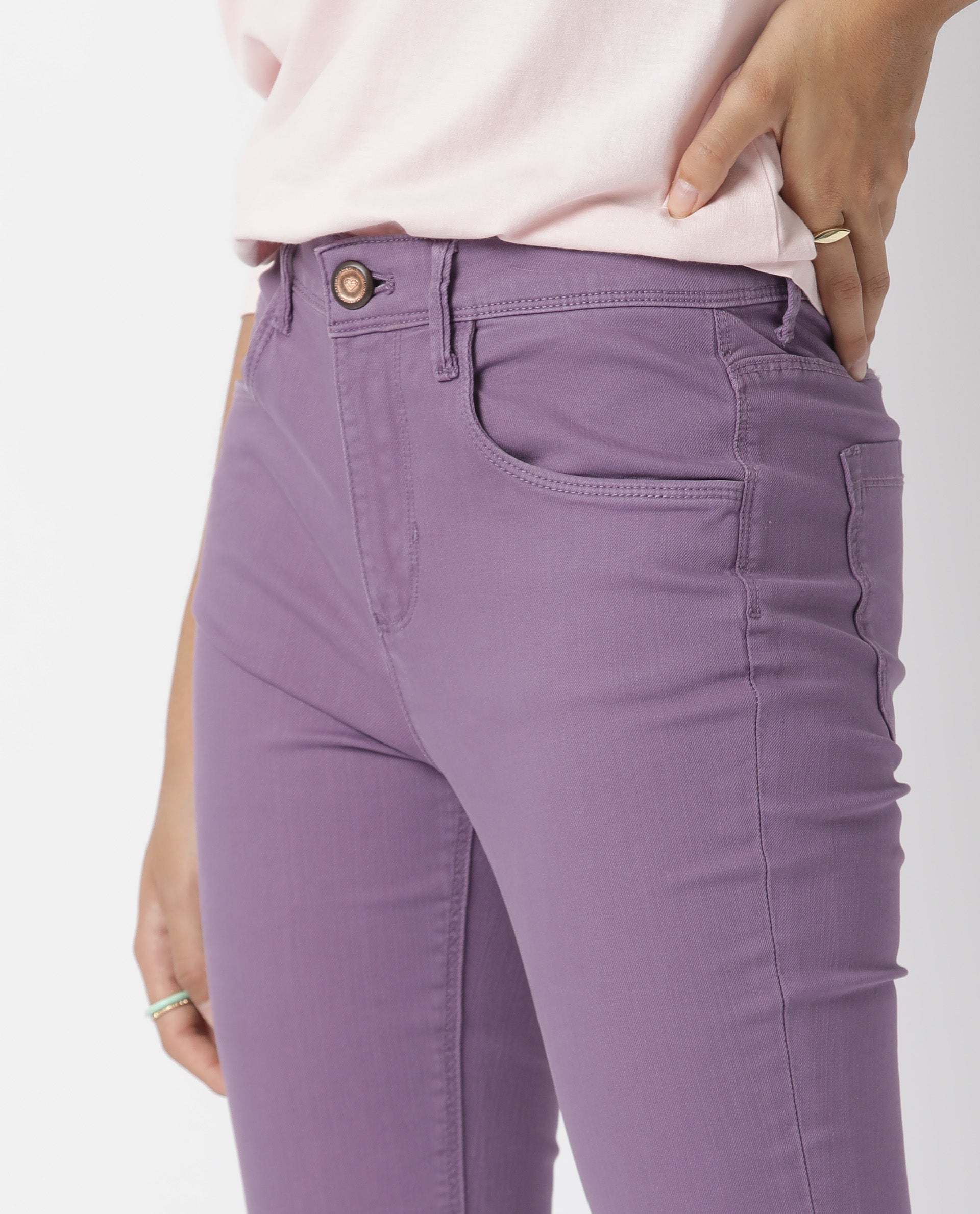 Rareism Women's Metty Purple Cotton Blend Plain Ankle Length Slim Fit Jeans