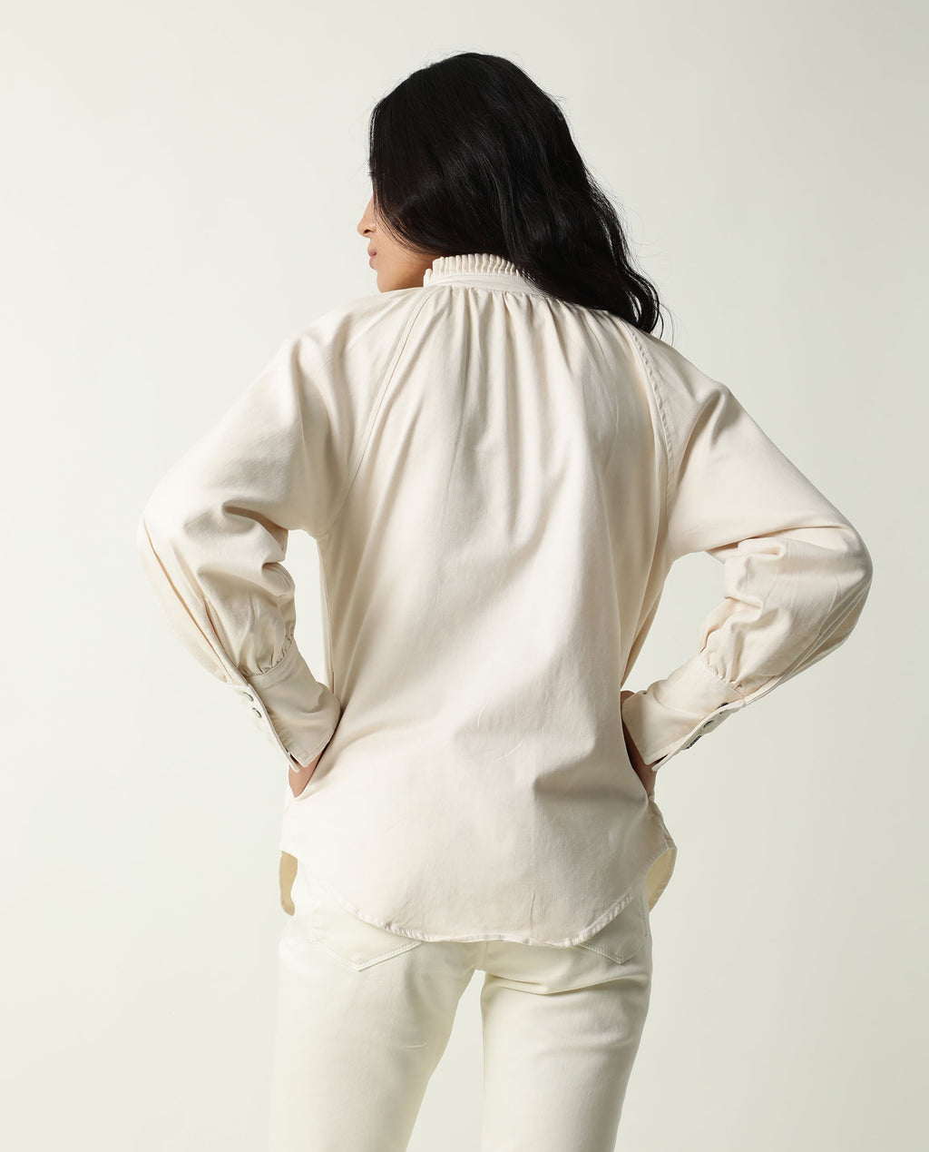 Rareism Women's Bellona Offwhite Cotton Sweetheart Neck Plain Regular Fit Jacket