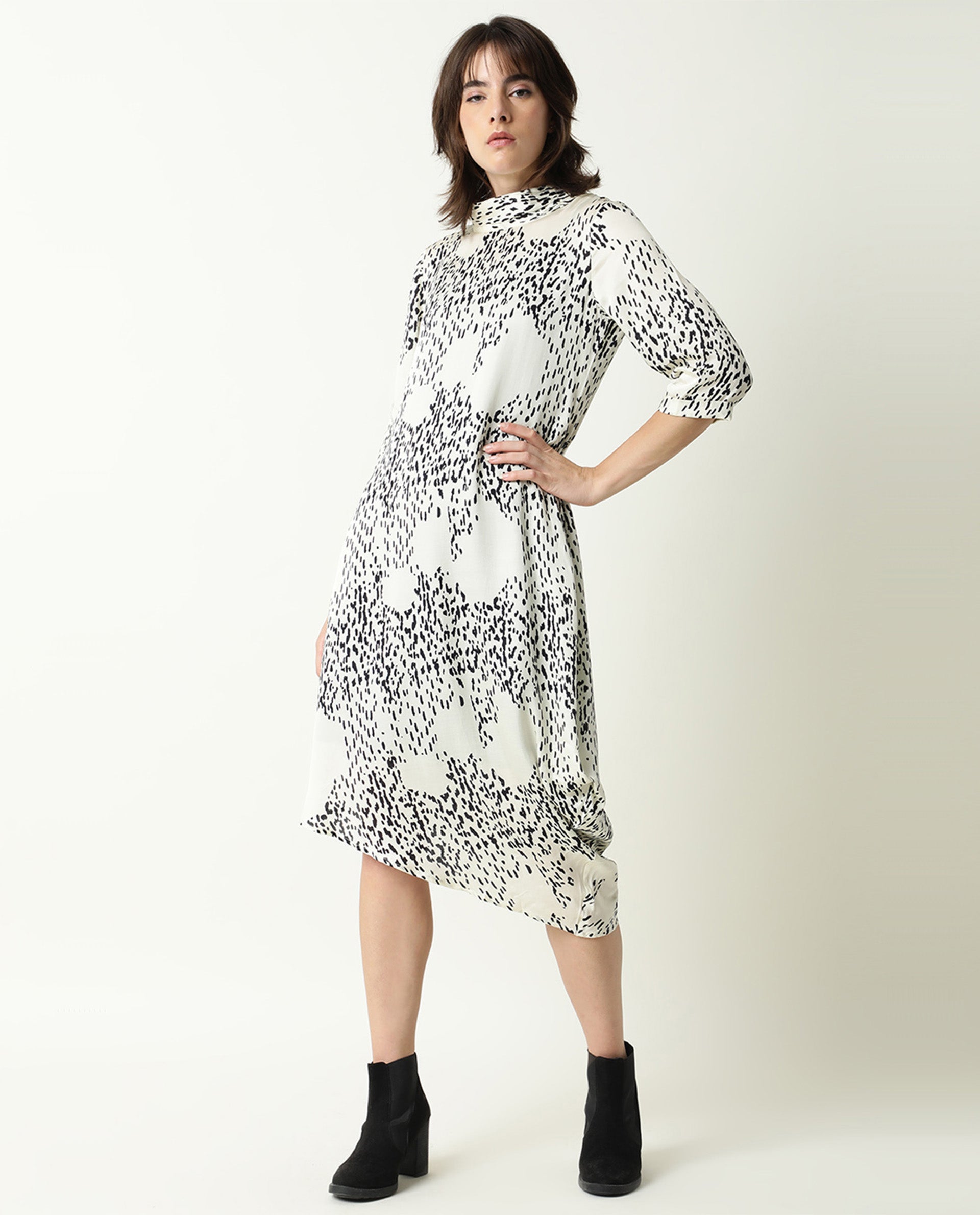 Rareism Women's Zoella Offwhite Viscose High Neck Abstract Print Cuffed Sleeve Midi Flared Dress