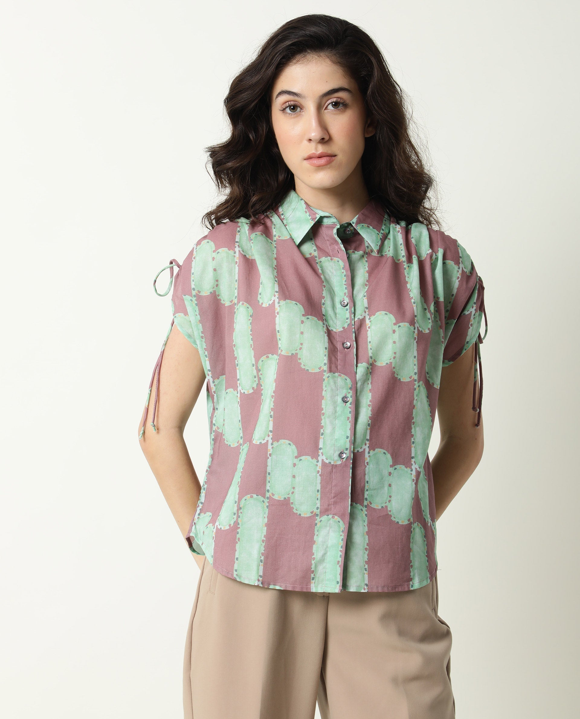 Rareism Women's Hudson Pink Spread Collar Geometric Print Knee Length Relaxed Fit Top