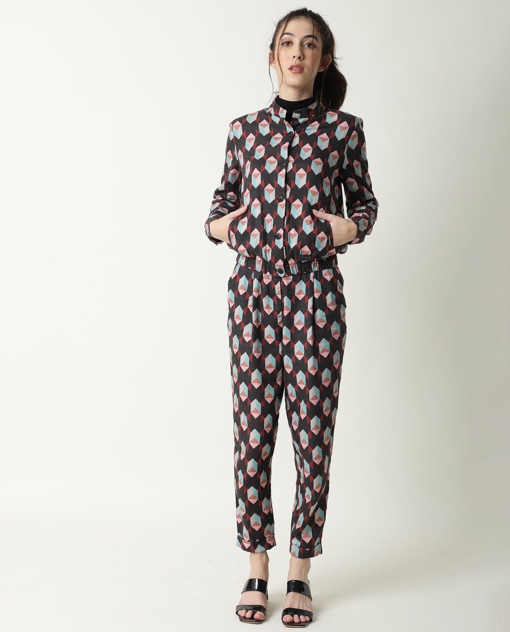 Rareism Women's Knicks Black Cotton Geometric Print Ankle Length Tailored Trouser