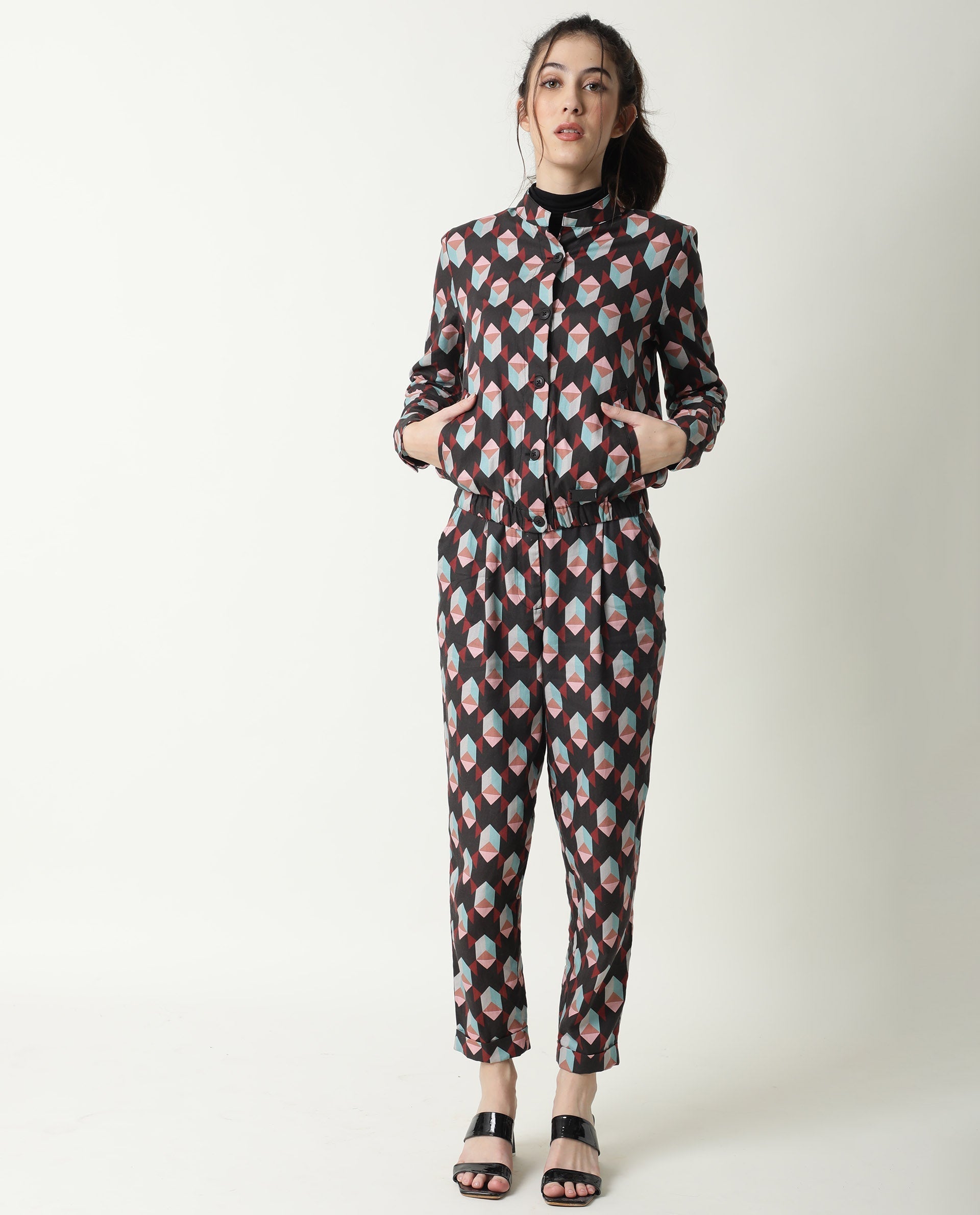 Rareism Women's Knicks Black Cotton Geometric Print Ankle Length Tailored Trouser