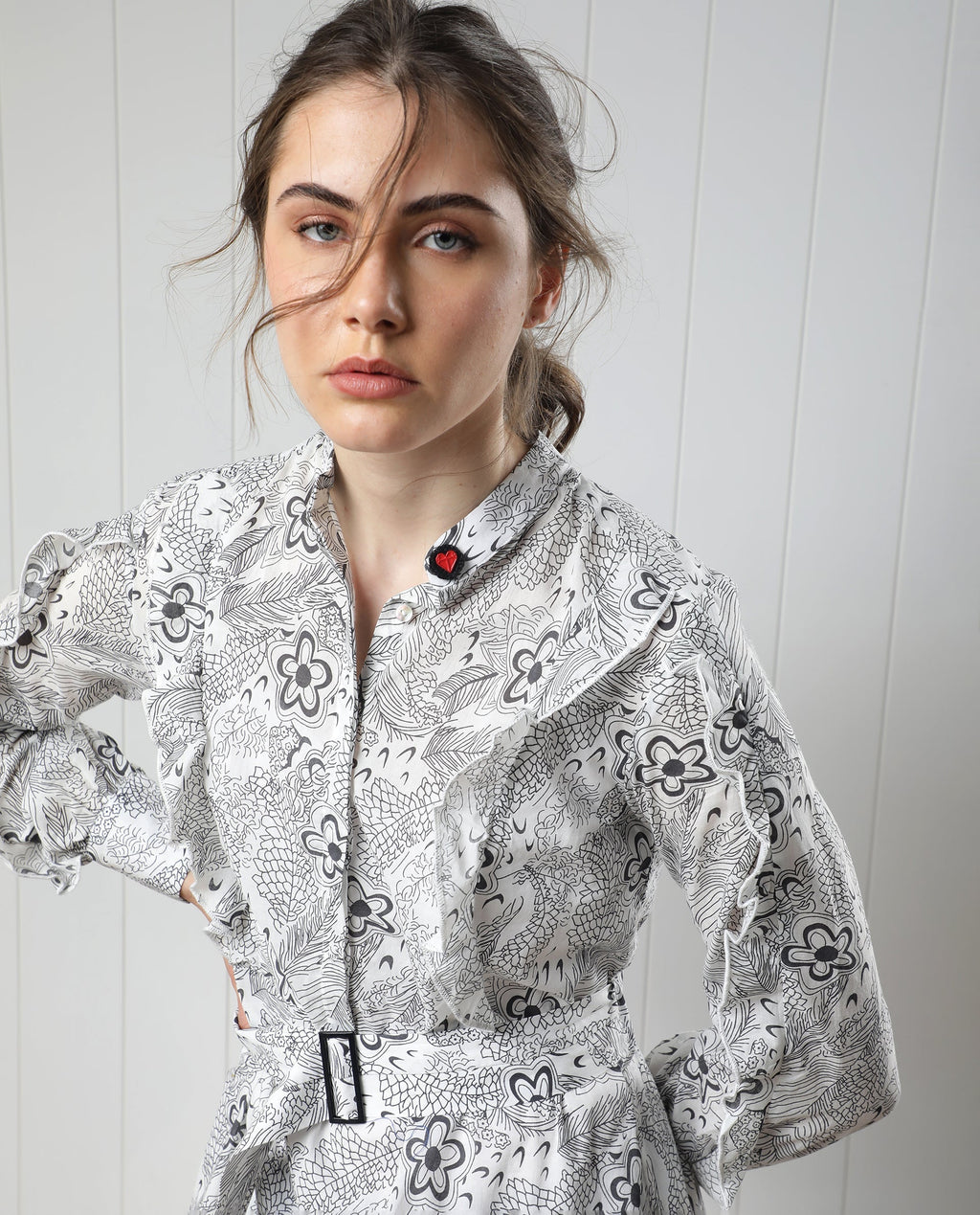 Rareism Women's Roose White Cotton Mandarin Collar Floral Print Knee Length Regular Fit Dress