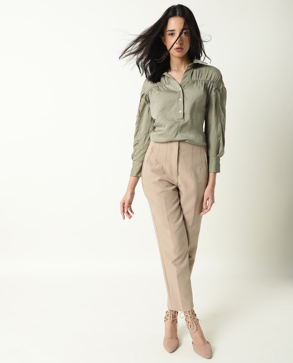 Rareism Women's Hullay Green Spread Collar Plain Knee Length Tailored Top