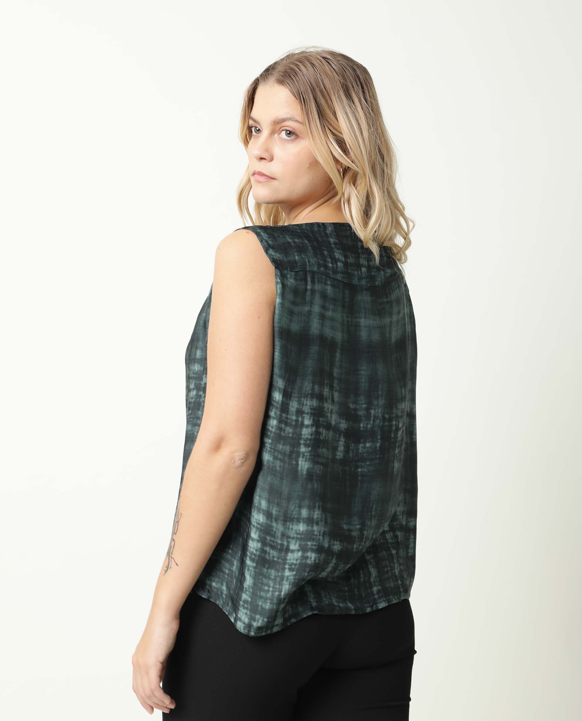Rareism Women's Chiat Green Modal Boat Neck Ombre Sleeveless Relaxed Fit Top