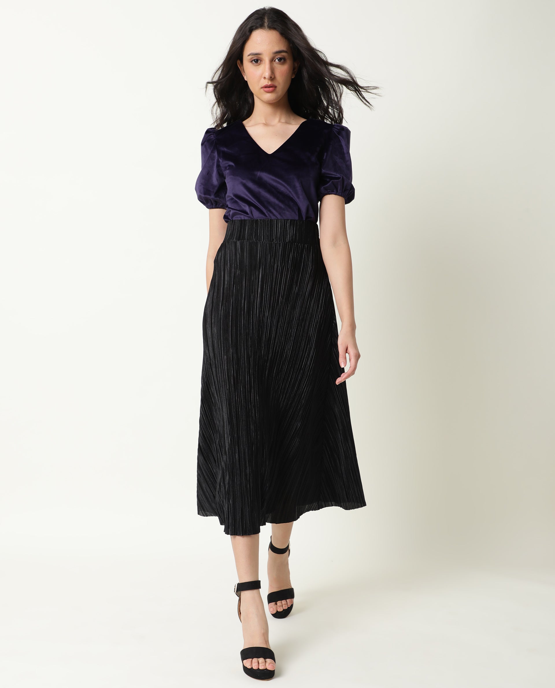 Rareism Women's Mun Navy V-Neck Plain Puff Sleeves Knee Length Regular Fit Top