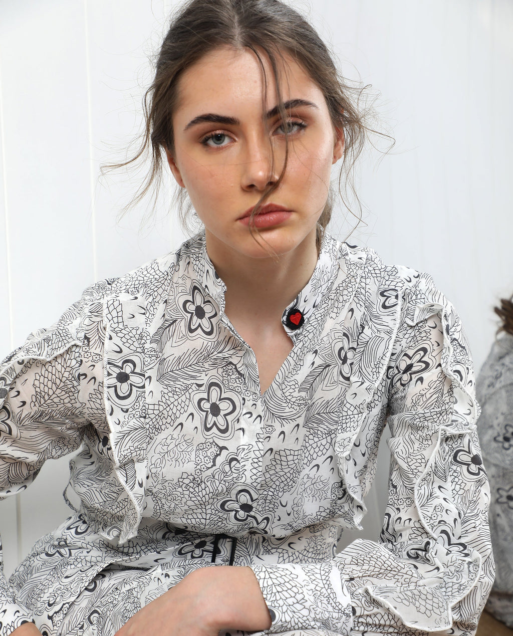 Rareism Women's Roose White Cotton Mandarin Collar Floral Print Knee Length Regular Fit Dress