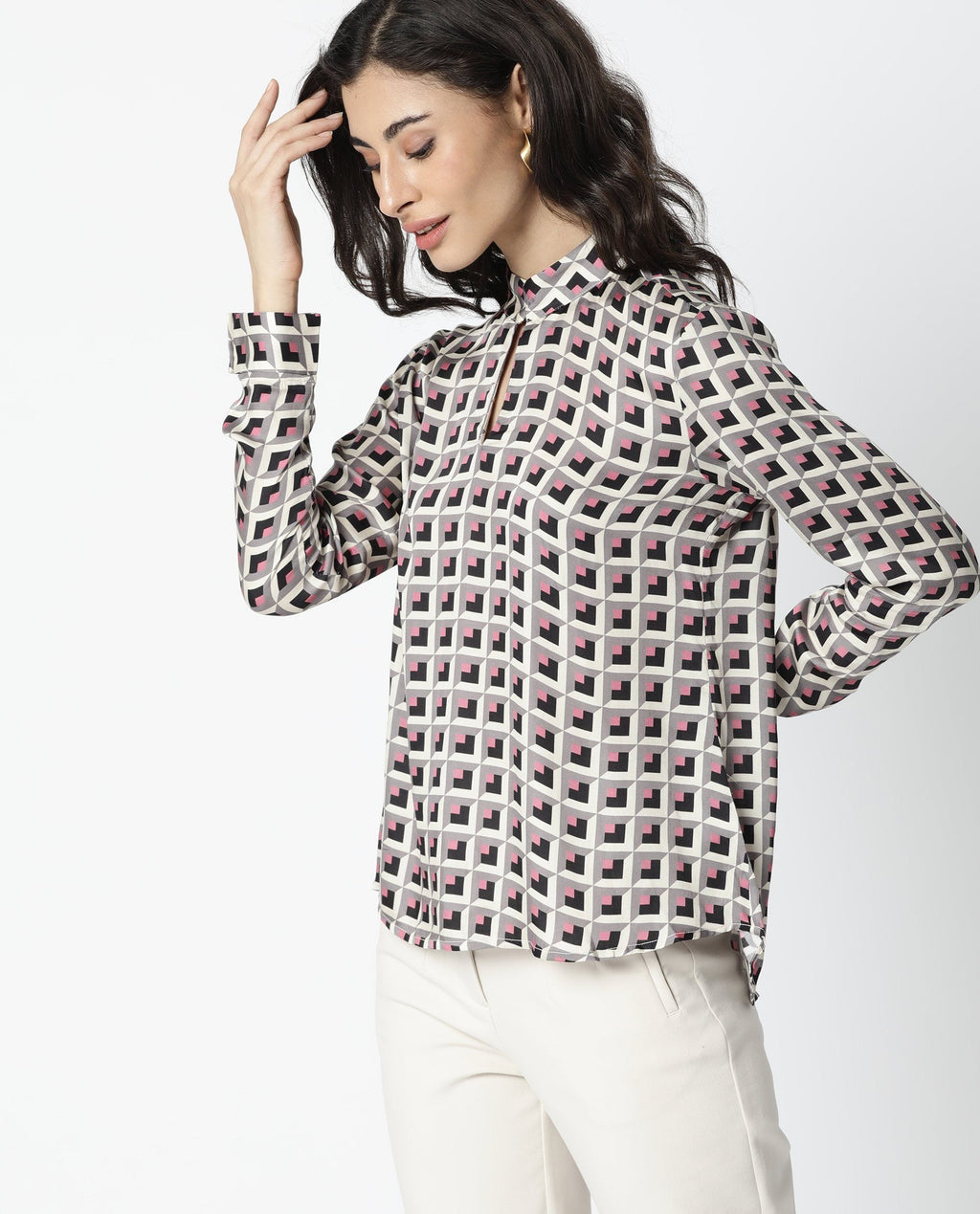 Rareism Women's Appar Offwhite Mandarin Collar Geometric Print Tailored Top