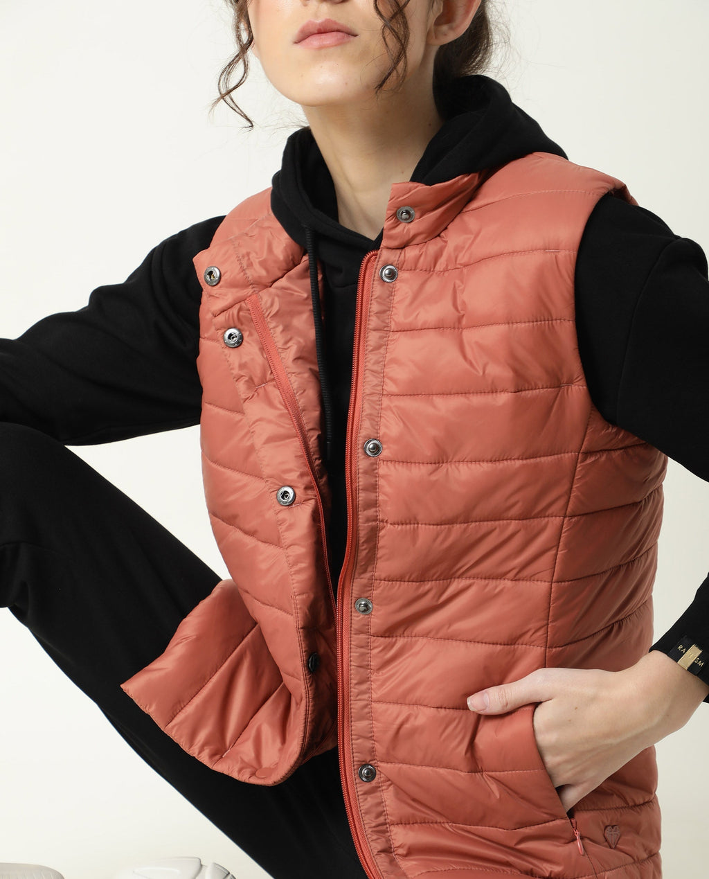 Rareism Women's Trunk Rust Hooded Plain Sleeveless Regular Fit Jacket