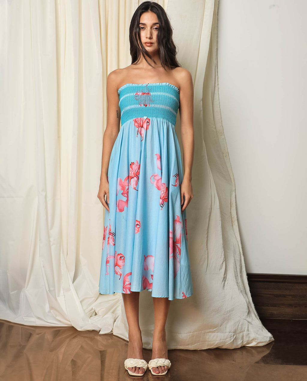 Rareism Women's Quinzo Blue Cotton Tube Neck Floral Print Sleeveless Knee Length Regular Fit Dress