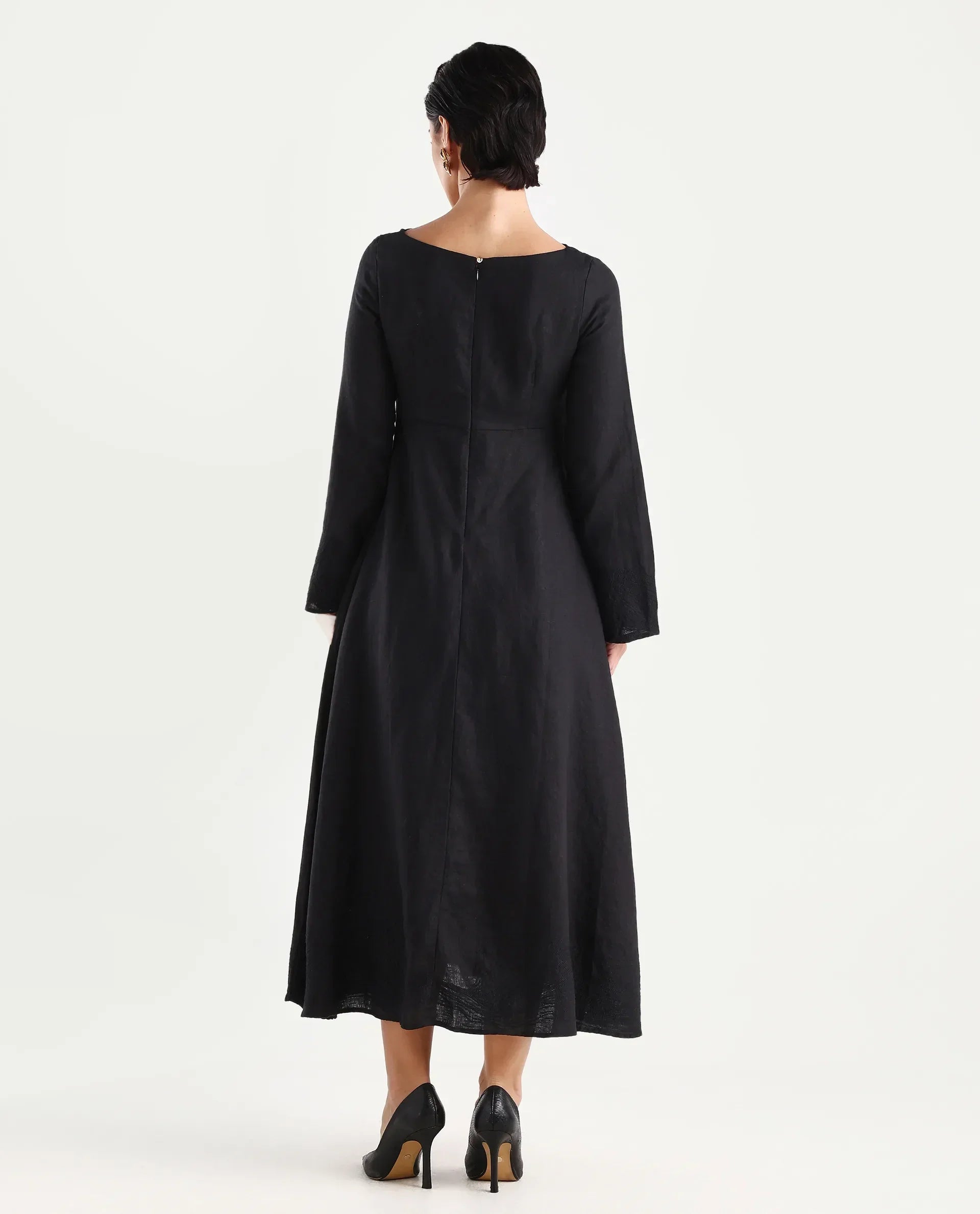Rareism Women's Jander Black Linen Boat Neck Plain Maxi Fit And Flare Dress