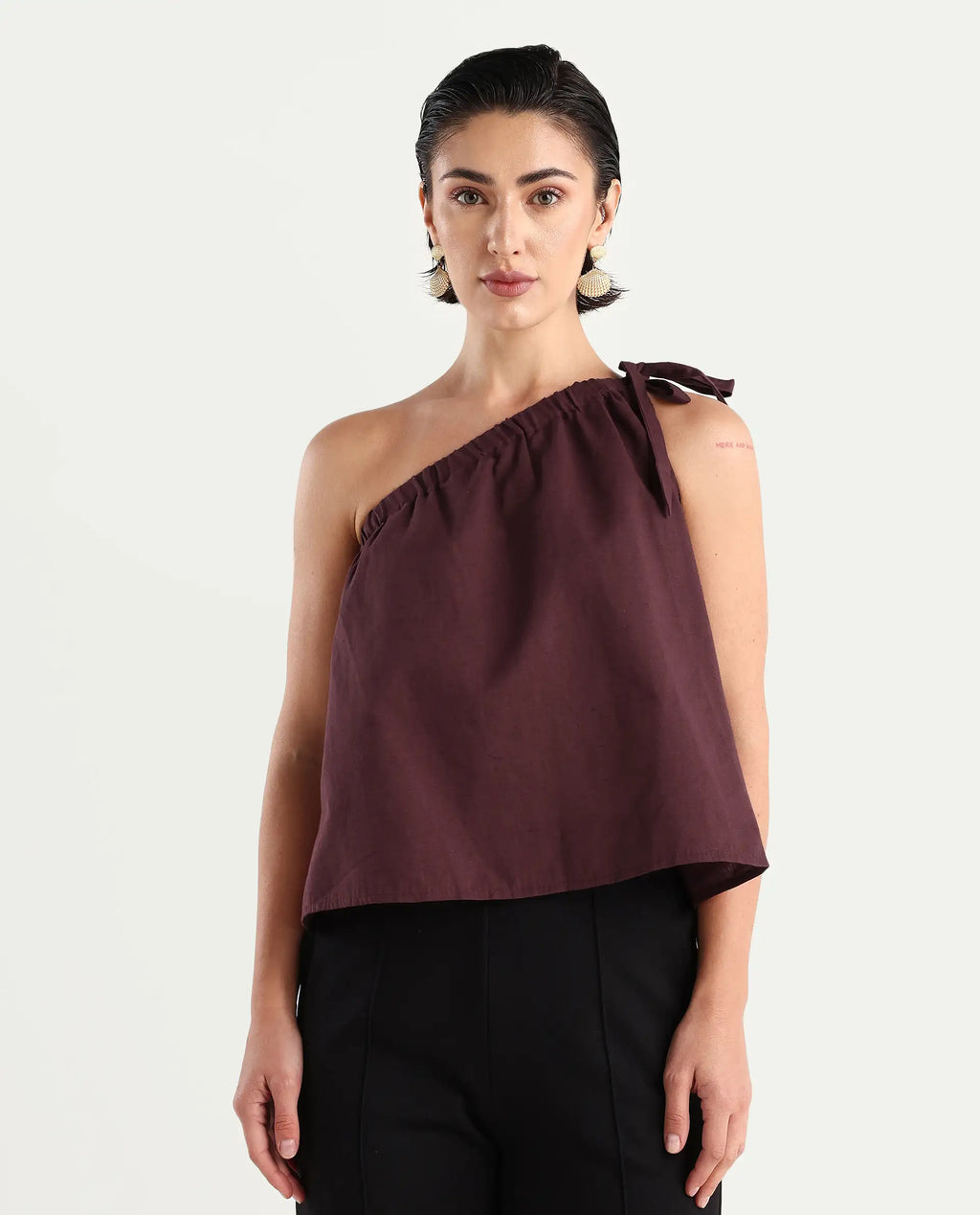 Rareism Women's Jarza Maroon Cotton Blend One Shoulder Plain One Shoulder Crop Regular Fit Top