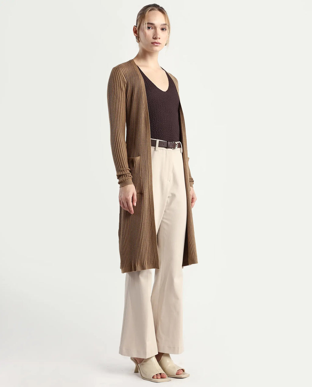Rareism Women's Joji Dark Beige Acrylic Collarless Regular Fit Plain Shrug