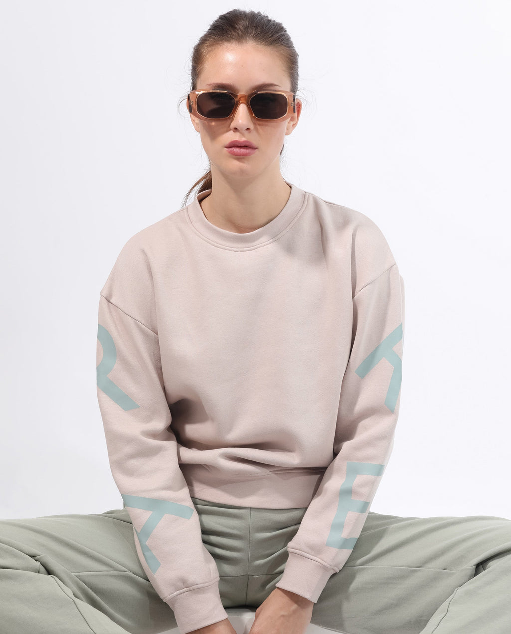 Rareism Women's Joni Beige Polyester Blend Crew Neck Graphic Print Regular Fit Sweatshirt