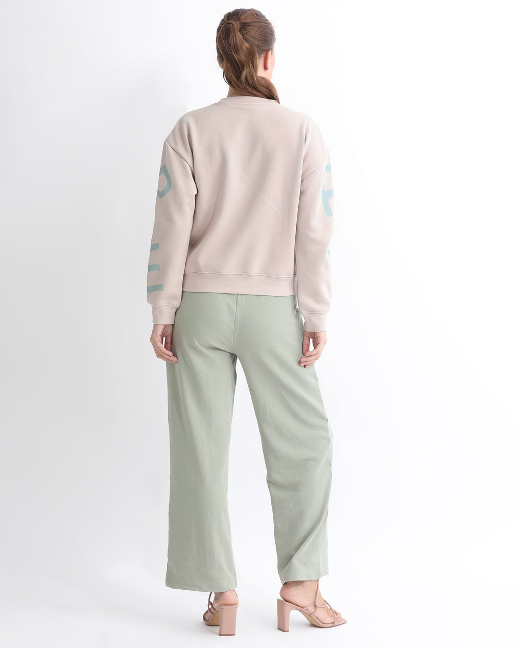 Rareism Women's Joni Beige Polyester Blend Crew Neck Graphic Print Regular Fit Sweatshirt