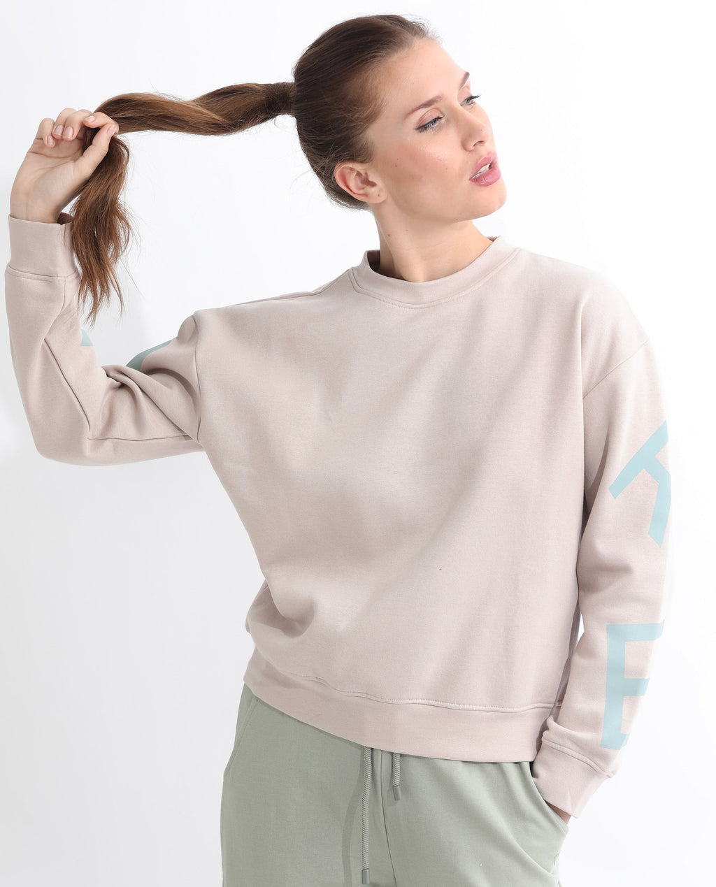 Rareism Women's Joni Beige Polyester Blend Crew Neck Graphic Print Regular Fit Sweatshirt