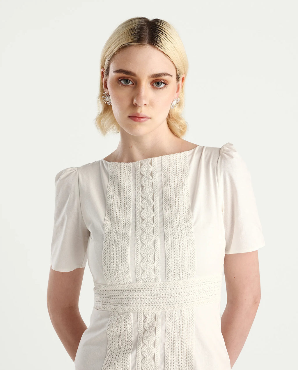 Rareism Women's Jubag Off White Cotton Blend Round Neck Fitted Plain Dress