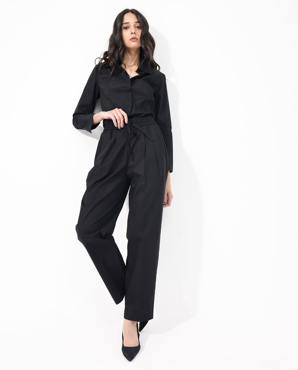 Rareism Women's Juven Black Cotton Plain Ankle Length Tapered Trouser
