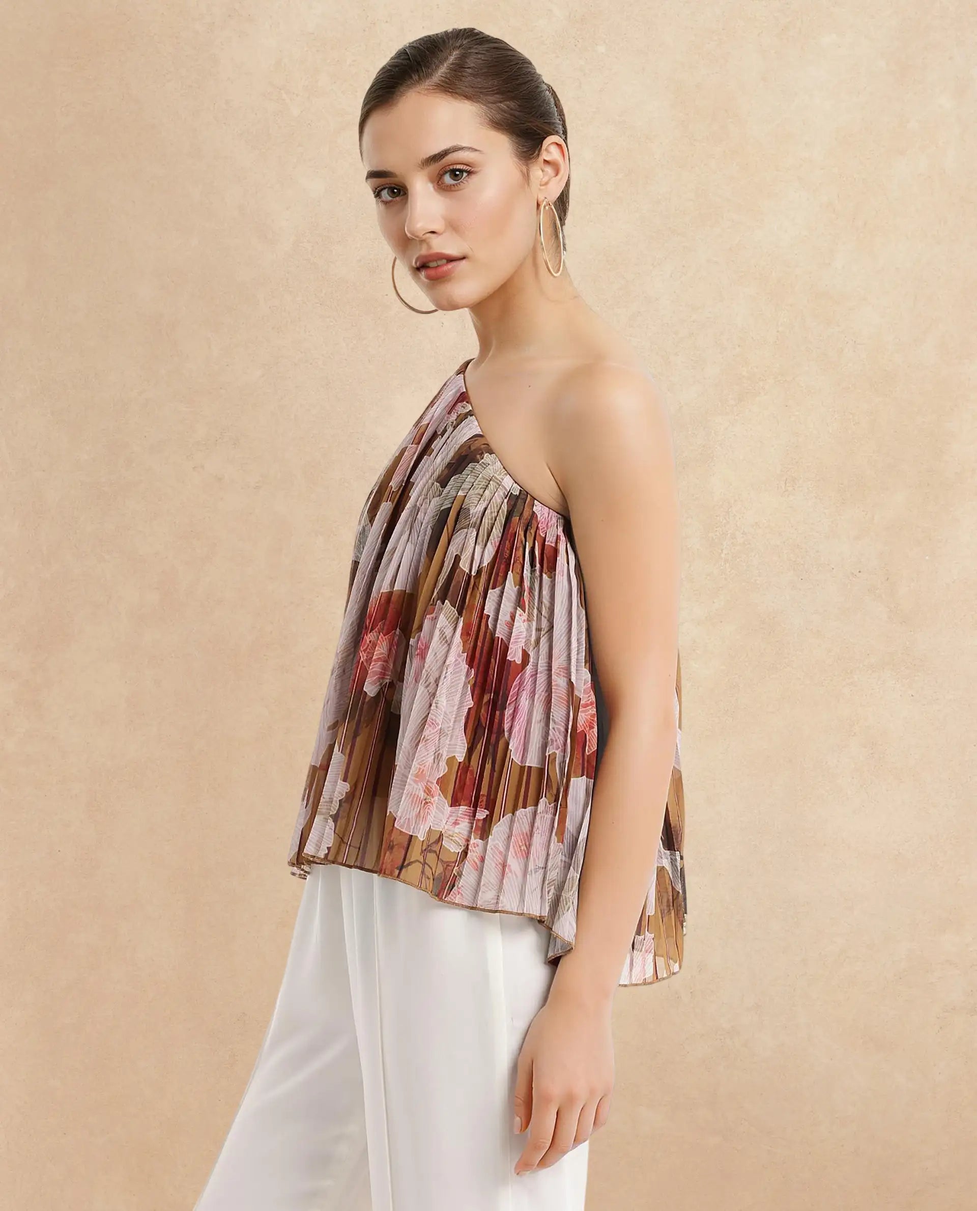 Rareism Women's Kamri Multi Polyester One Shoulder Floral Print One Shoulder Regular Fit Top