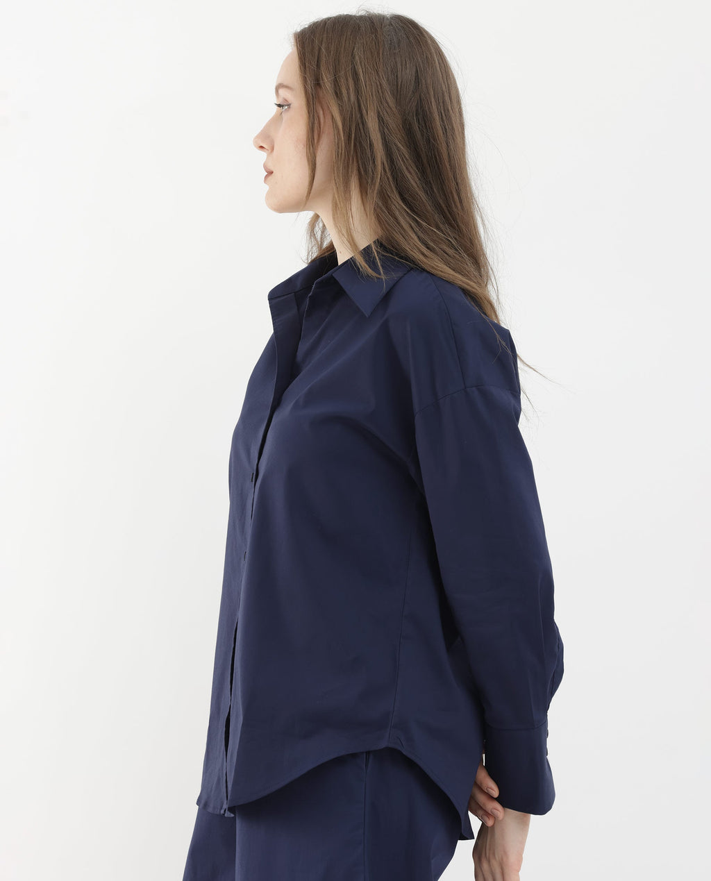Rareism Women's Klox Navy Cotton Spread Collar Plain Cuffed Sleeve Regular Fit Shirt